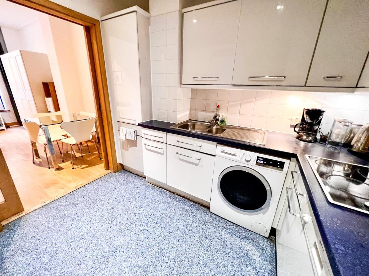 Superior Entire Apartment Between St Pauls Cathedral And Covent Garden London Exterior photo