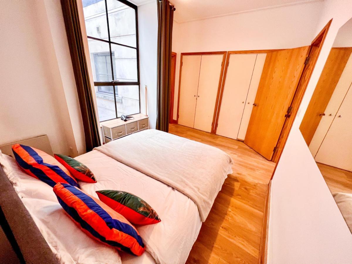 Superior Entire Apartment Between St Pauls Cathedral And Covent Garden London Exterior photo