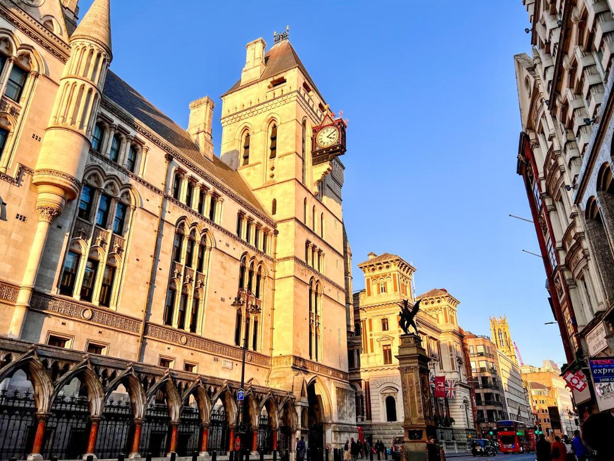 Superior Entire Apartment Between St Pauls Cathedral And Covent Garden London Exterior photo