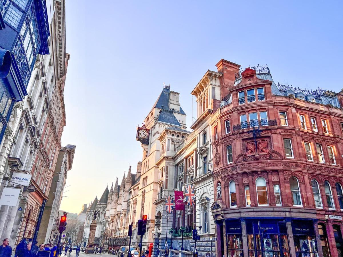 Superior Entire Apartment Between St Pauls Cathedral And Covent Garden London Exterior photo