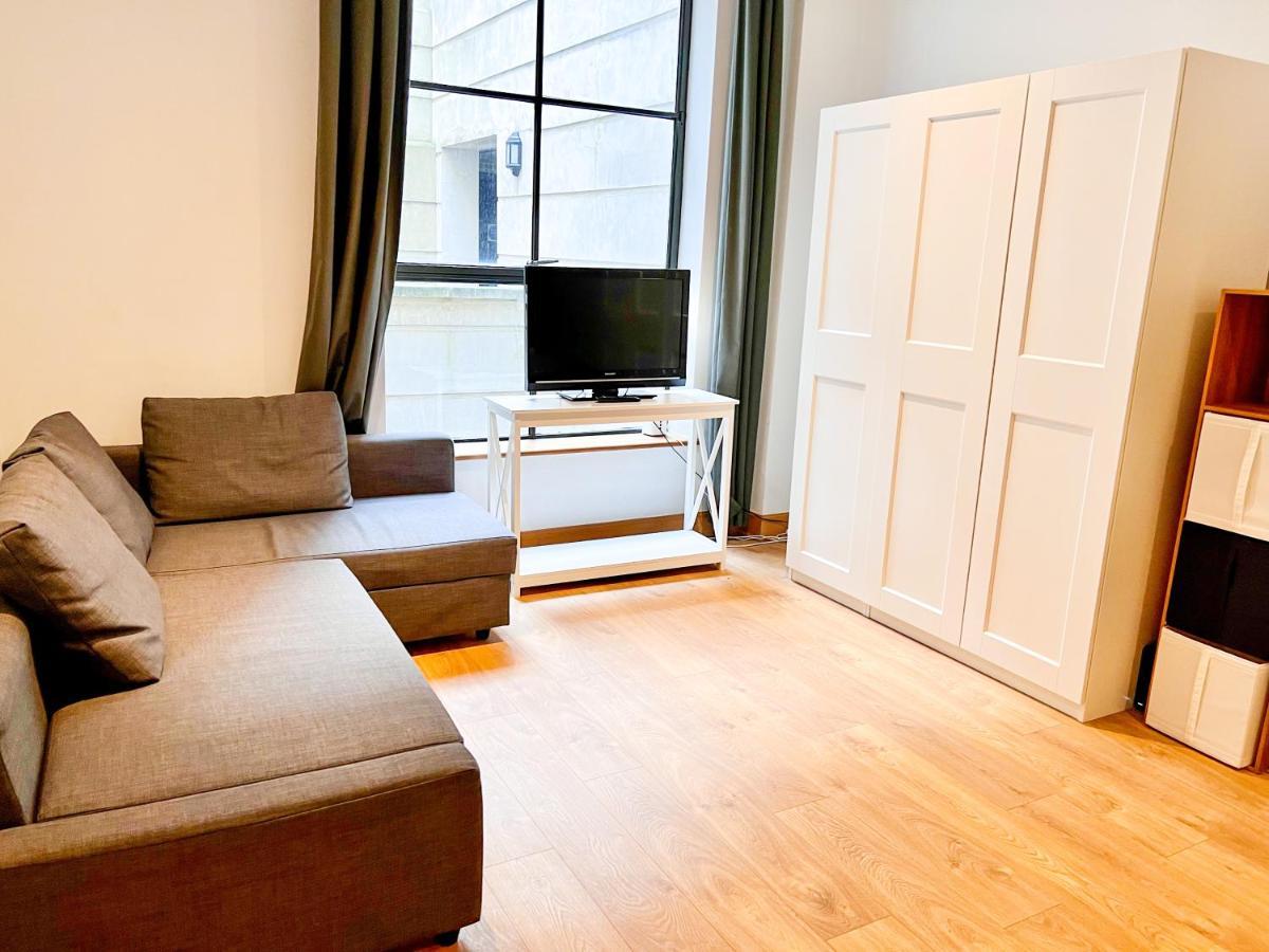 Superior Entire Apartment Between St Pauls Cathedral And Covent Garden London Exterior photo